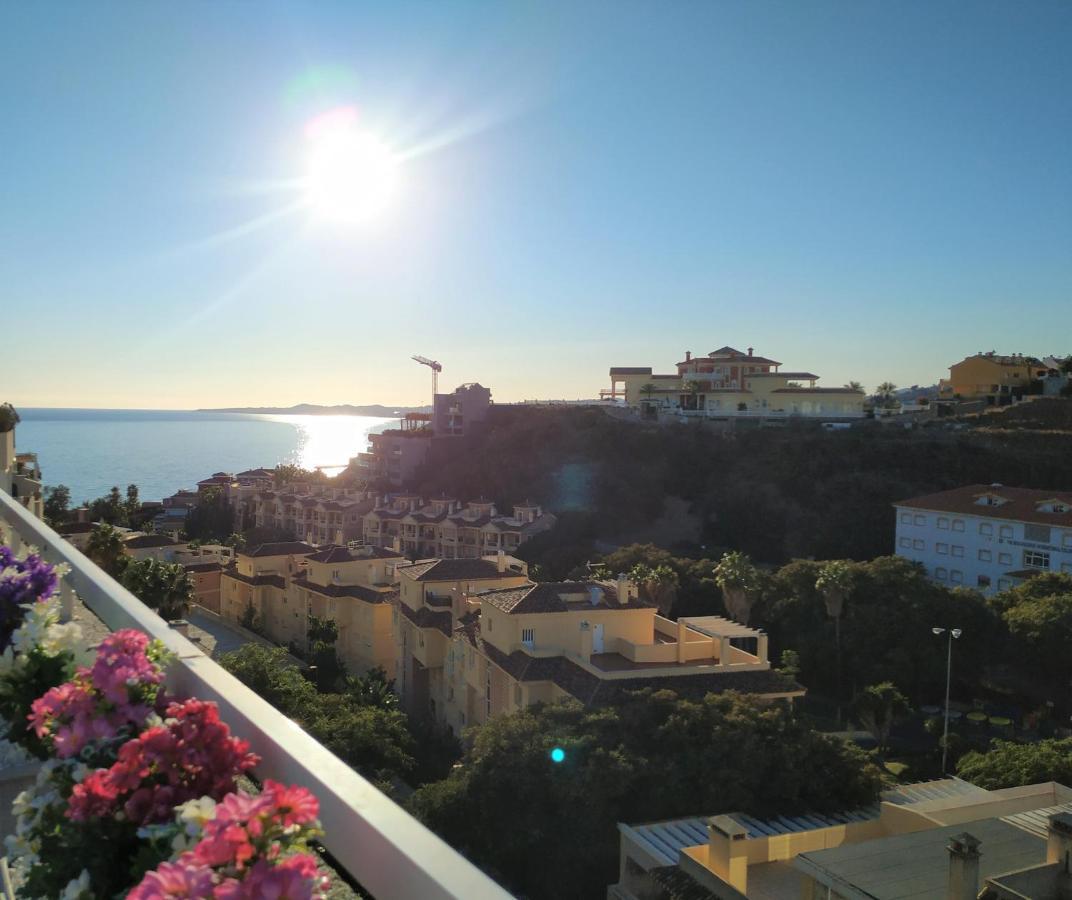 Pena Beach 3 Bedroom Duplex, Bbq, Pool, Sea Views, 贝纳尔马德纳 外观 照片